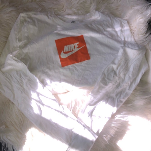White and Orange Nike Logo Long Sleeved Tee/Shirt - Picture 4 of 4
